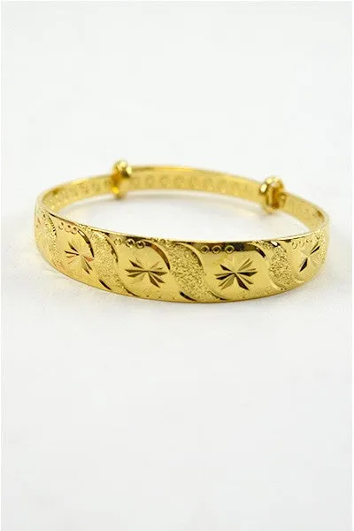 Aurora Bangle in Gold