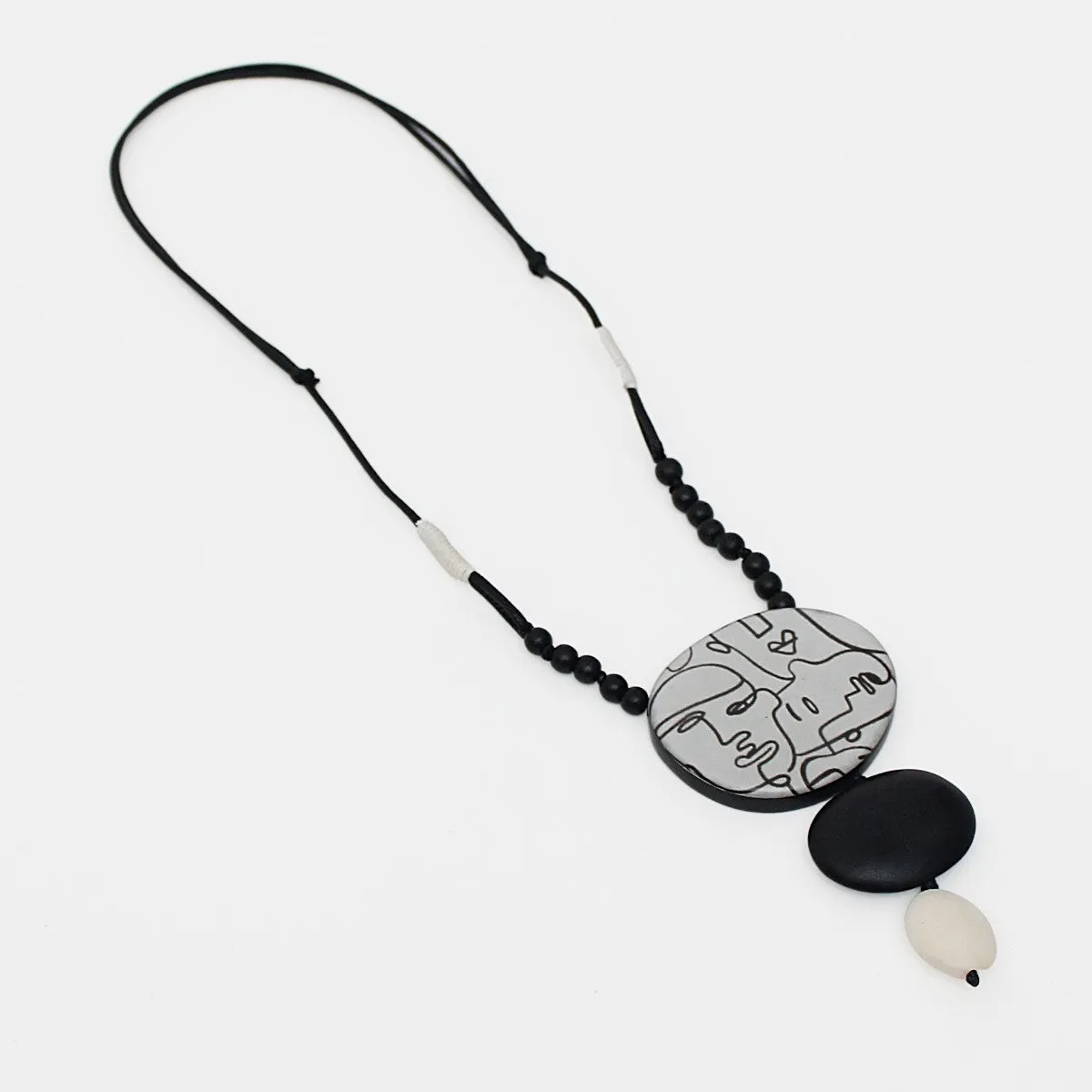 Black and White Artistic Everleigh Pendant Necklace