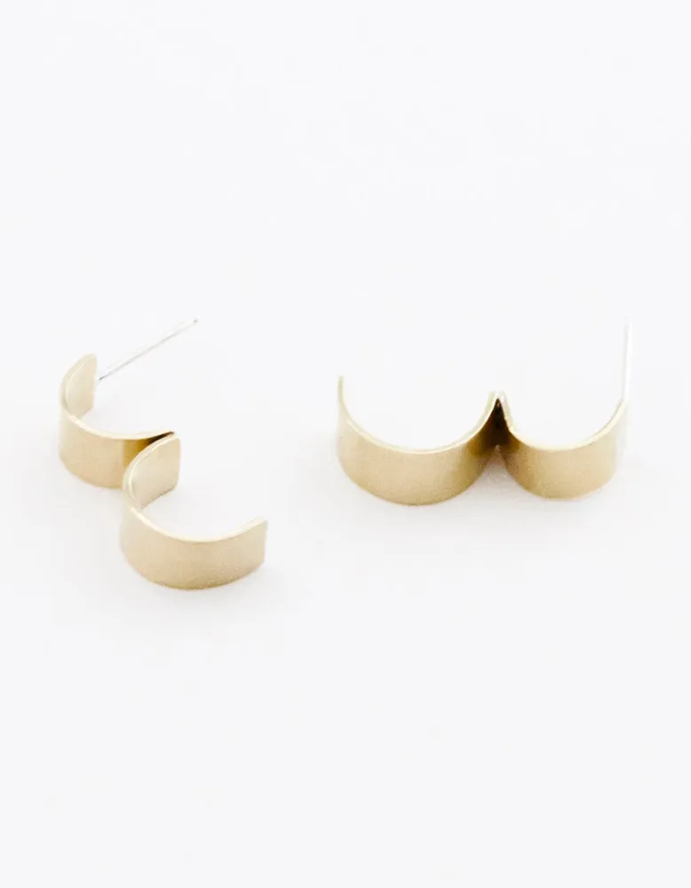 Hard Crafted Modern Arched  Earrings