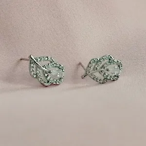 Leaf Stud Earrings Silver