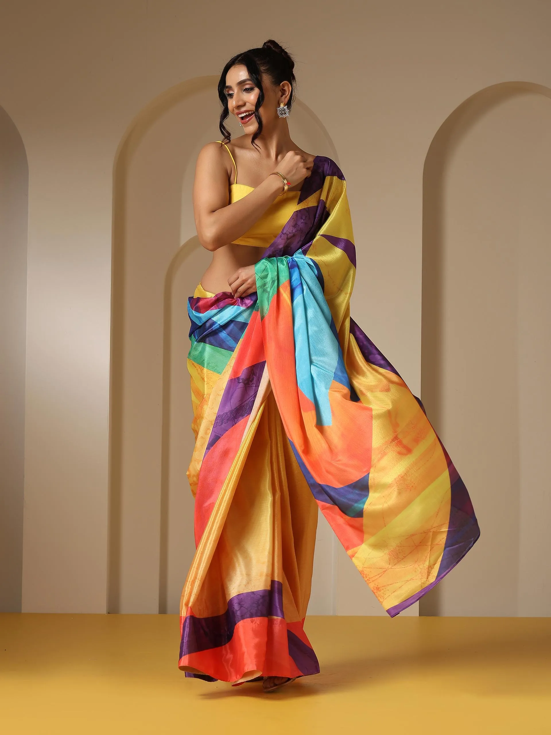 Vibgyor Triangle Print Saree with Blouse Fabric